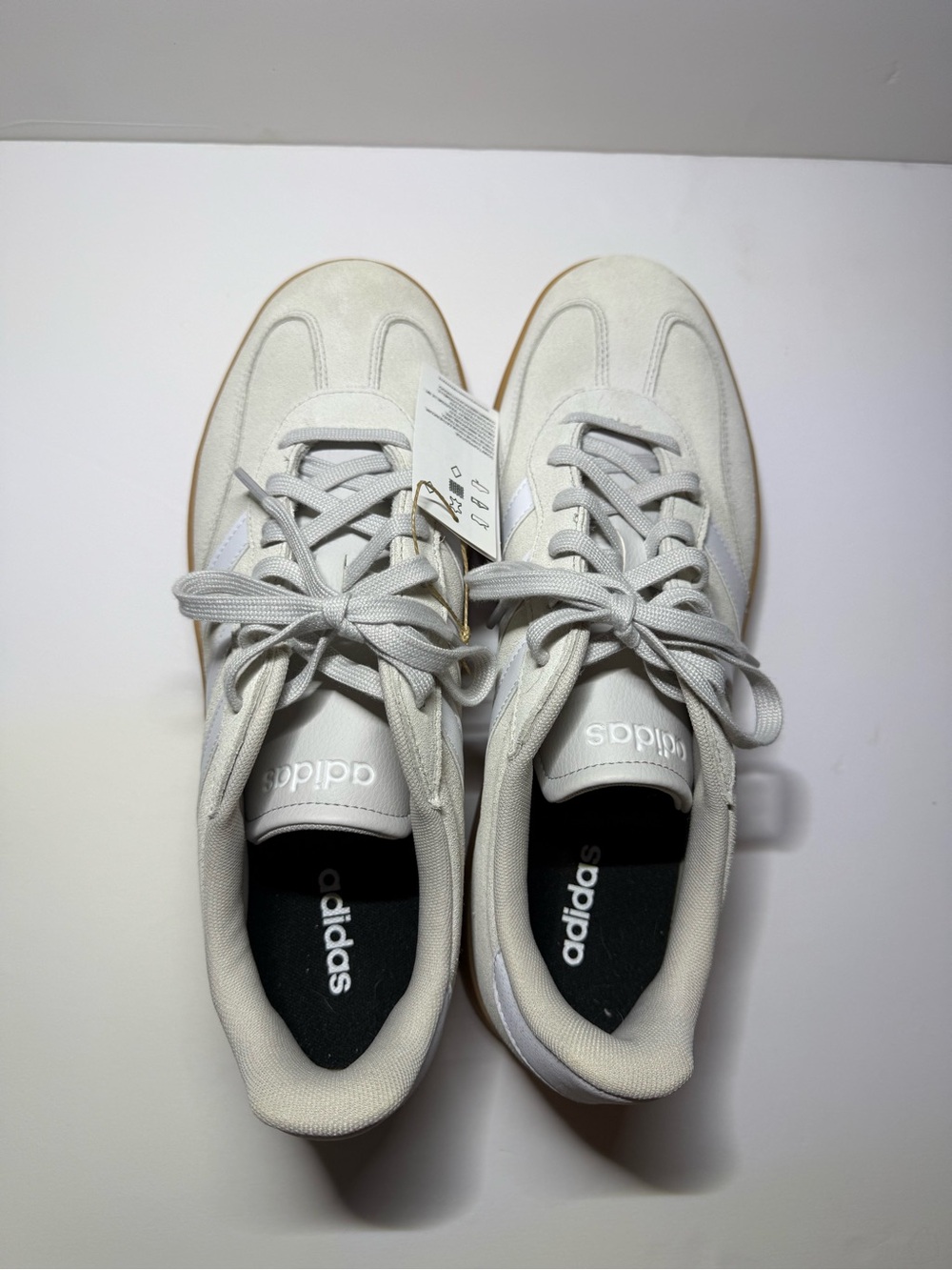 adidas Barreda Men's White Gum Sole Casual Sneakers Size 13